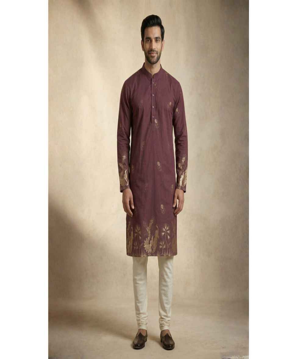 Goverdhan Daman Kurta With Embroidery Work